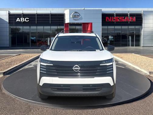 Fresh Powder 2026 Nissan Kicks SV