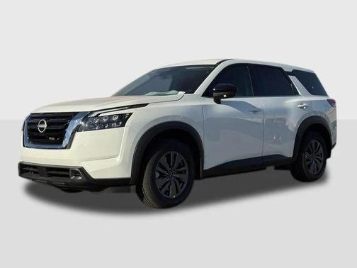 2025 Nissan Pathfinder S FWD