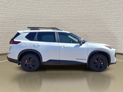 Everest White Pearl 2025 Nissan Rogue Rock Creek