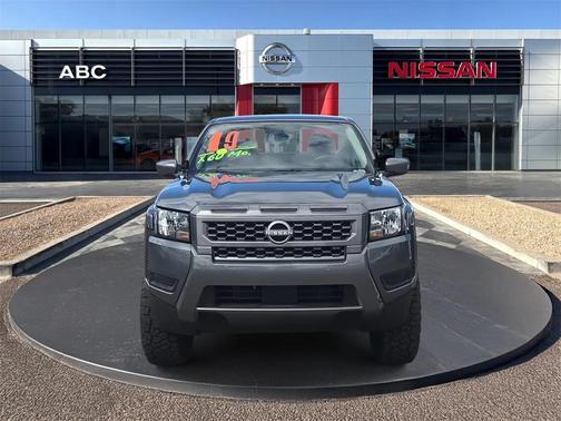 2025 Nissan Frontier SV