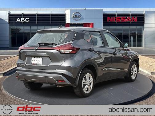 2024 Nissan Kicks S