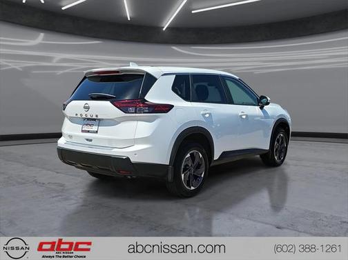 2025 Nissan Rogue SV