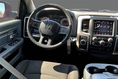 2020 RAM 1500 Classic SLT