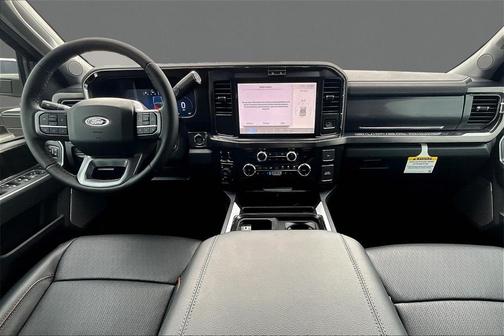2025 Ford F-350 Lariat Super Duty
