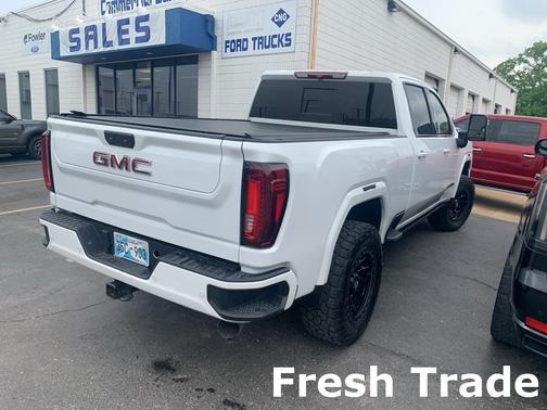 2022 GMC Sierra 2500 AT4