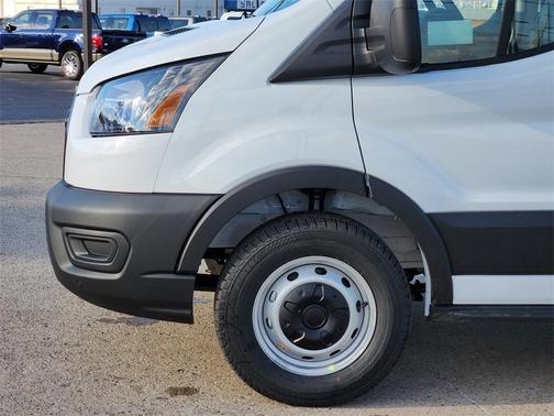2026 Ford Transit-250 148 WB Medium Roof Cargo