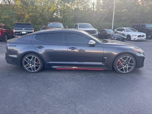 2022 Kia Stinger GT2
