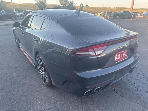 2022 Kia Stinger GT2