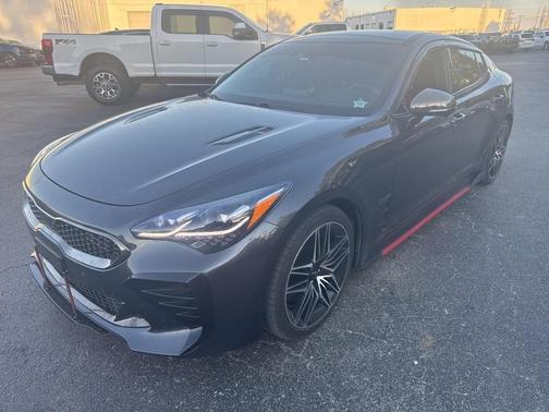 2022 Kia Stinger GT2