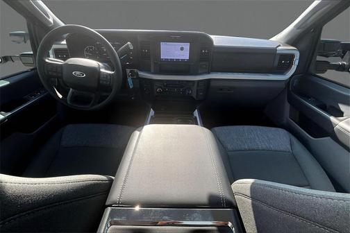 2025 Ford F-250 XLT