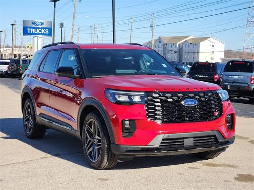 2025 Ford Explorer ST