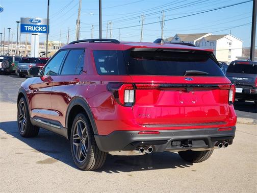 2025 Ford Explorer ST