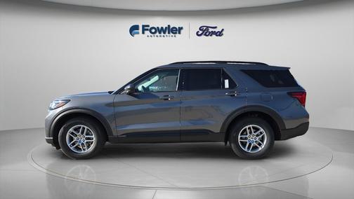 Carbonized Gray Metallic 2026 Ford Explorer Active