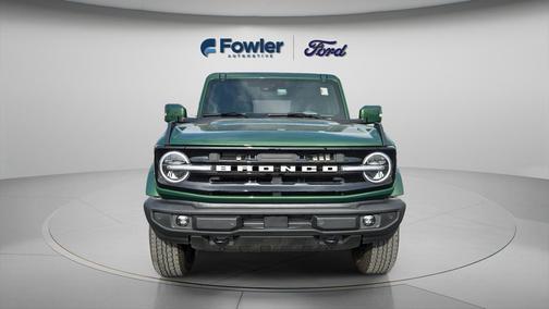 Green Metallic 2025 Ford Bronco Outer Banks