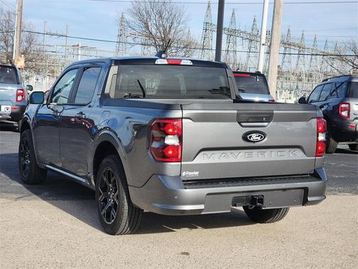 2025 Ford Maverick Lobo Standard