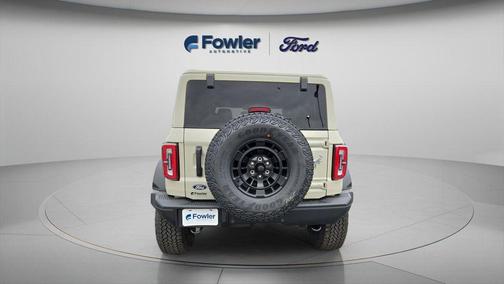 Desert Sand 2026 Ford Bronco Badlands