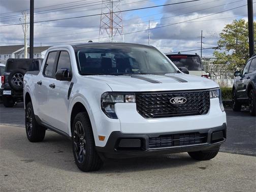 2025 Ford Maverick XLT