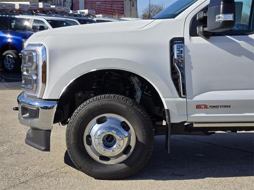 2025 Ford F-350 Lariat Super Duty