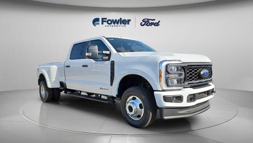 Oxford White 2026 Ford F-350 XL
