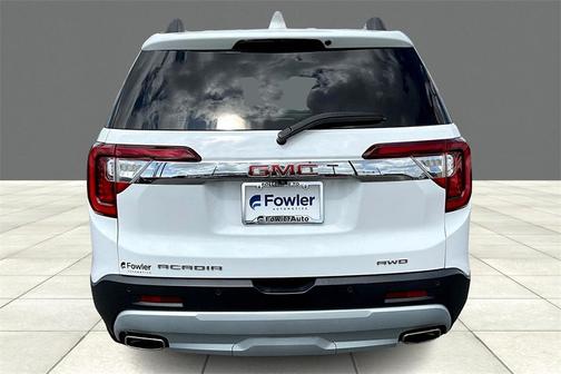 2021 GMC Acadia SLT