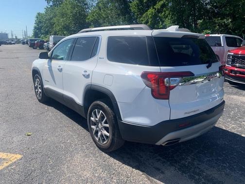 2021 GMC Acadia SLT