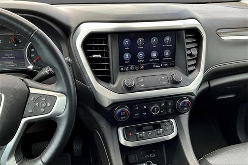 2021 GMC Acadia SLT