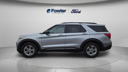 Silver Metallic 2021 Ford Explorer XLT