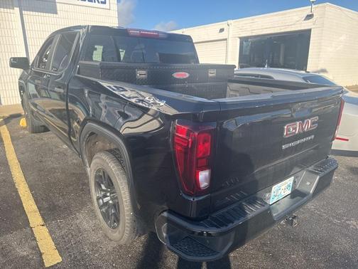 2023 GMC Sierra 1500 Pro