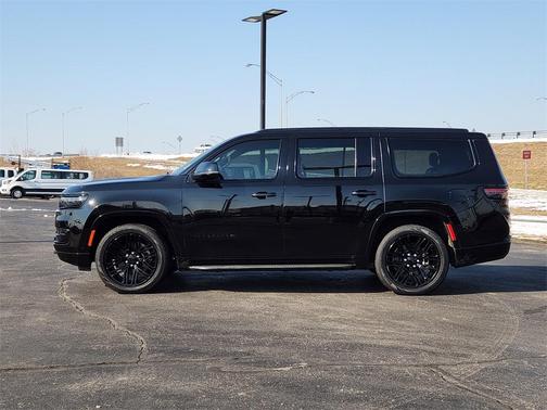 2023 Jeep Wagoneer Series II