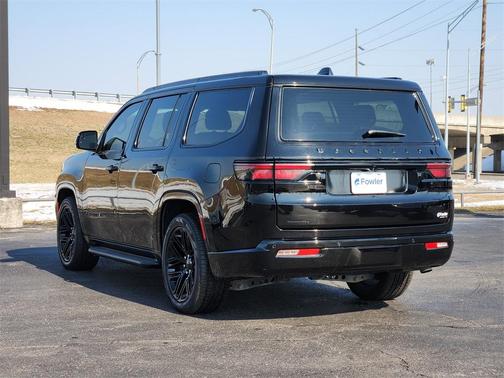 2023 Jeep Wagoneer Series II