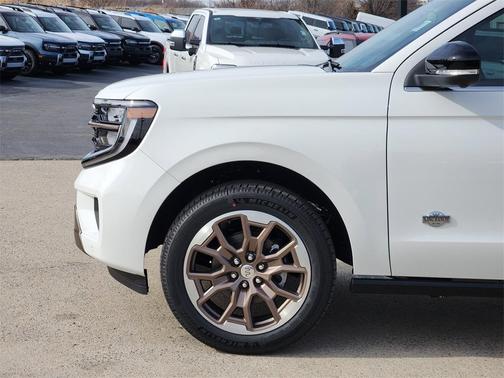 2026 Ford Expedition King Ranch