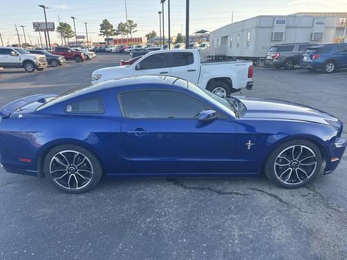 2014 Ford Mustang V6 Premium