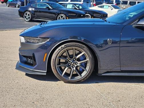 2025 Ford Mustang Dark Horse