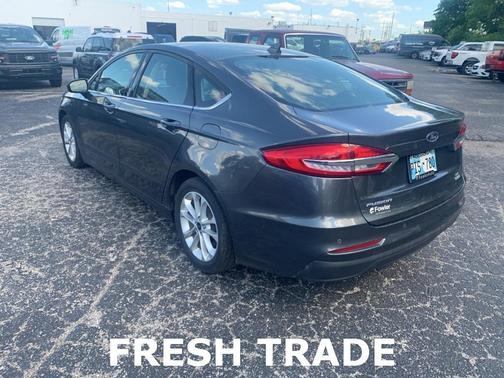 2020 Ford Fusion SE