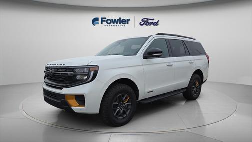 White Metallic 2025 Ford Expedition Tremor