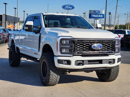 2023 Ford F-350 Lariat Super Duty