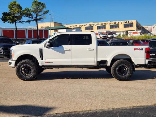 2023 Ford F-350 Lariat Super Duty