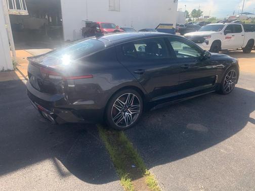 2022 Kia Stinger GT2
