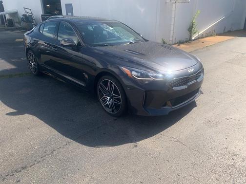 2022 Kia Stinger GT2