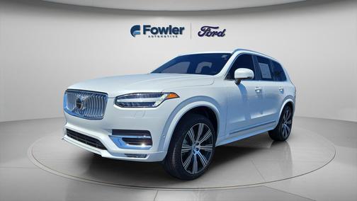 Crystal White 2025 Volvo XC90 B6 Plus 7-Seater