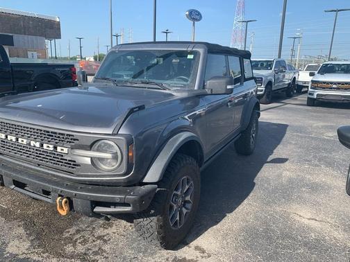 2022 Ford Bronco Badlands