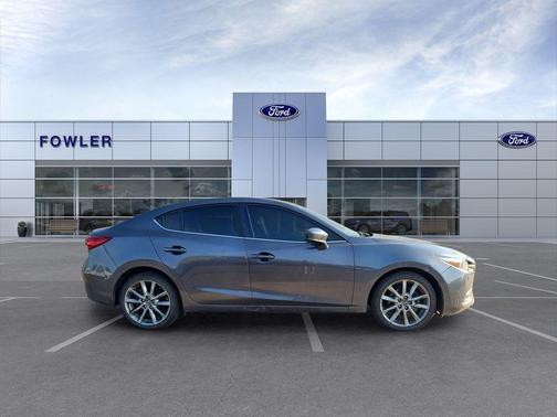 Machine Gray Metallic 2018 Mazda Mazda3 Touring