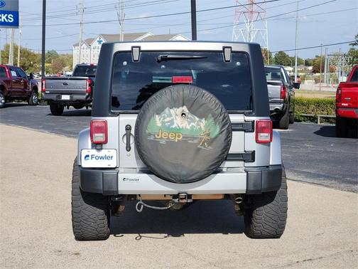 2014 Jeep Wrangler Unlimited Sahara