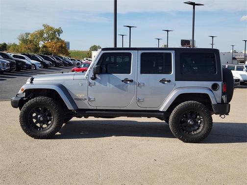 2014 Jeep Wrangler Unlimited Sahara