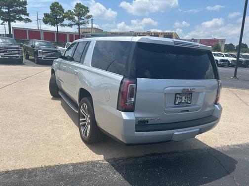 2019 GMC Yukon XL SLT