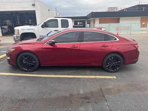 2025 Chevrolet Malibu 2LT