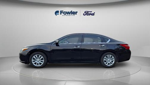 Black 2017 Nissan Altima 2.5 S
