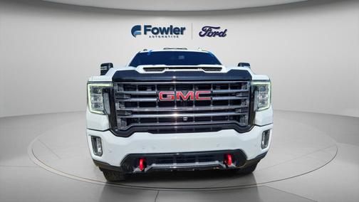 Summit White 2023 GMC Sierra 2500 AT4