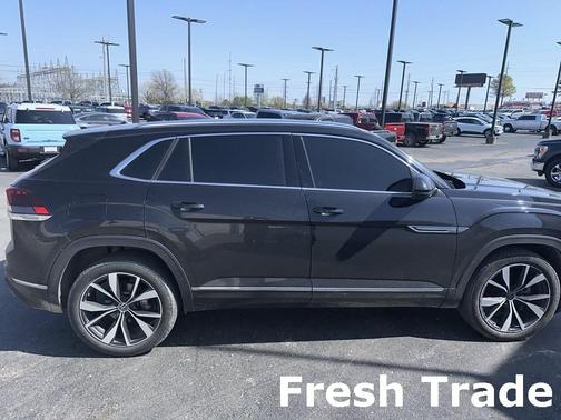 2024 Volkswagen Atlas Cross Sport 2.0T SEL Premium R-Line
