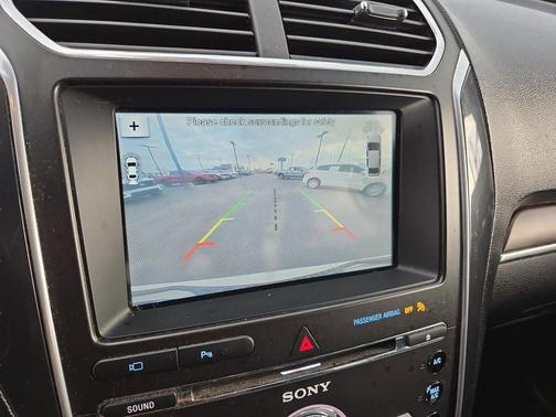 White Platinum 2017 Ford Explorer Limited